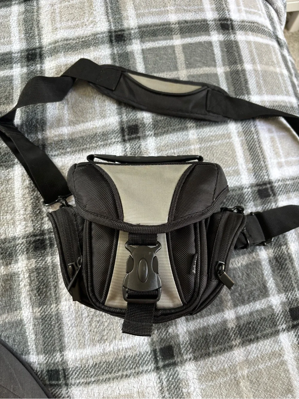 Nikon 1 J1 Camera with Accessories